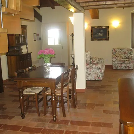Aparthotel Agriturismo Corte Arcadia