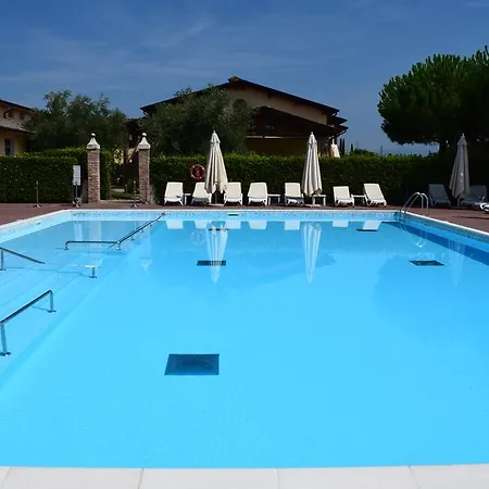 Aparthotel Agriturismo Corte Arcadia San Martino della Battaglia