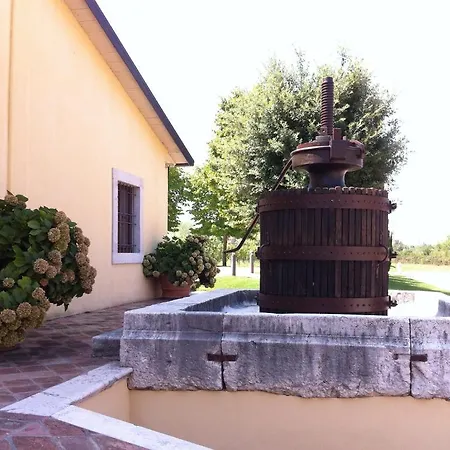 Agriturismo Corte Arcadia Aparthotel 4*
