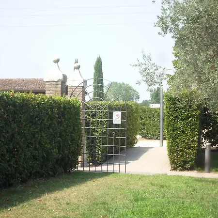 Agriturismo Corte Arcadia Aparthotel San Martino della Battaglia