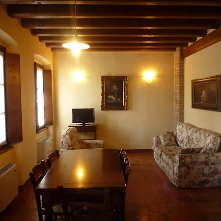 Agriturismo Corte Arcadia 4* San Martino della Battaglia